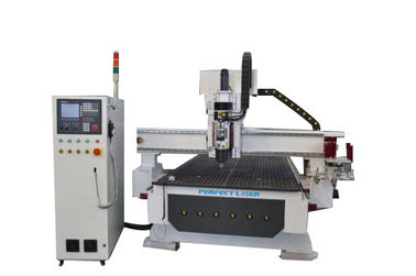 Máquina enrutadora CNC tipo placa Sistema de cambio automático de cuchillas PEM -2030M